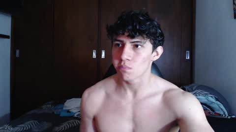 Snapshot of ares_aestheticgod chatting on 12.08.24 Ares D online show from 12.08.24