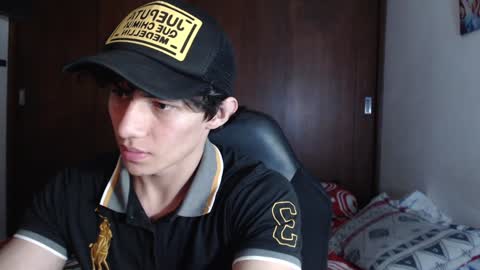Snapshot of ares_aestheticgod chatting on 01.06.25 Ares D online show from 01.06.25