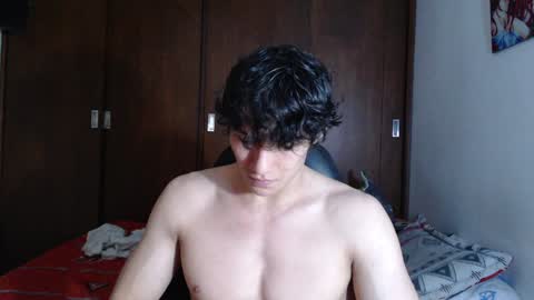 Snapshot of ares_aestheticgod chatting on 01.22.25 Ares D online show from 01.22.25