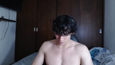 Snapshot of ares_aestheticgod chatting on 02.02.25 Ares D online show from 02.02.25