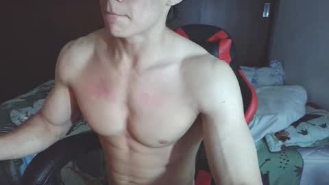 Snapshot of ares_aestheticgod chatting on 09.22.25 Ares D online show from 09.22.25
