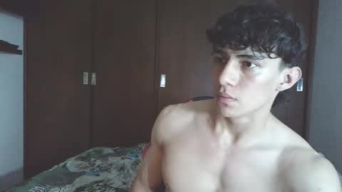 Snapshot of ares_aestheticgod chatting on 10.12.25 Ares D online show from 10.12.25