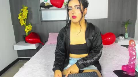 Ari  online show from 02.11.25