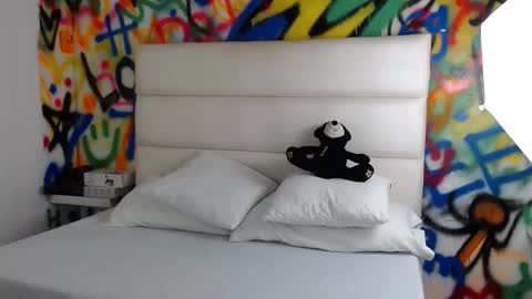 Snapshot of aria_martiin chatting on 12.06.24 aria online show from 12.06.24