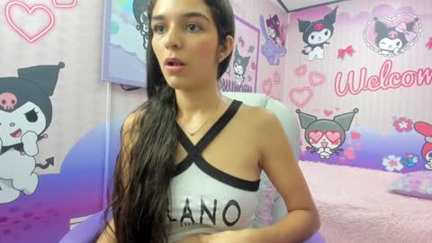 Snapshot of ariana__sweet_ chatting on 02.01.25 Ariana online show from 02.01.25