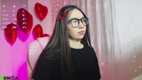 Snapshot of arianahot777 chatting on 02.17.25 arianahot777 online show from 02.17.25