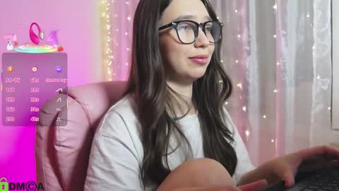 Snapshot of arianahot777 chatting on 10.10.25 arianahot777 online show from 10.10.25