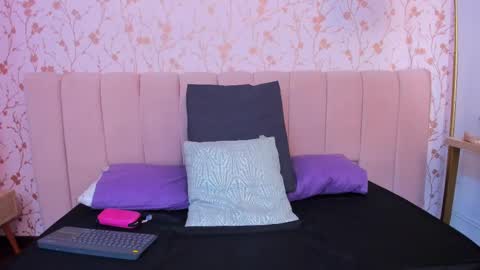 Arianna online show from 10.21.25