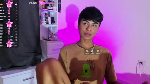 Snapshot of ariel_adan chatting on 12.25.24 ariel_adan online show from 12.25.24