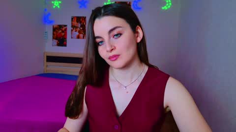 Snapshot of arielstonks_lovee chatting on 12.12.24 arielstonks_lovee online show from 12.12.24