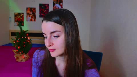Snapshot of arielstonks_lovee chatting on 12.18.24 arielstonks_lovee online show from 12.18.24