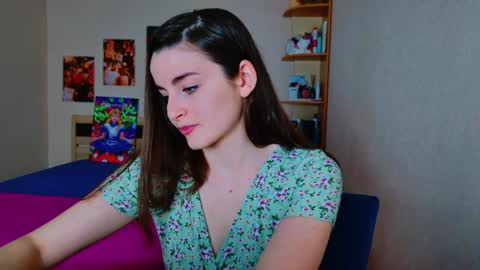 Snapshot of arielstonks_lovee chatting on 01.22.25 arielstonks_lovee online show from 01.22.25