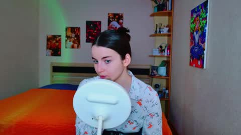 Snapshot of arielstonks_lovee chatting on 02.28.25 arielstonks_lovee online show from 02.28.25
