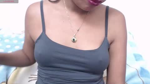 Snapshot of arietta_ chatting on 09.23.25 ARIETTA online show from 09.23.25