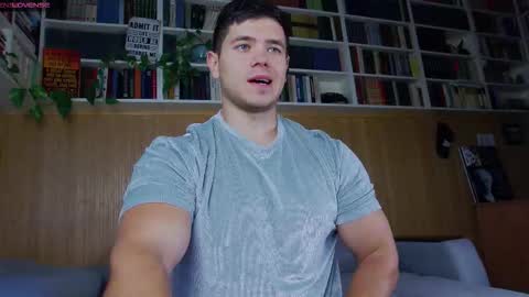 Snapshot of arilass chatting on 09.28.25 A n g e l  f r o m  H e l l online show from 09.28.25