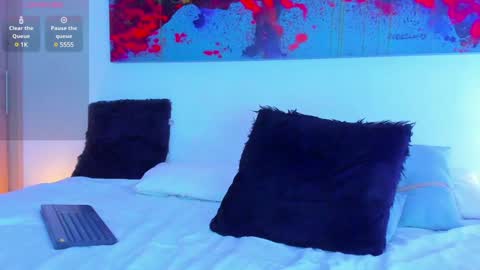   online show from 02.06.25