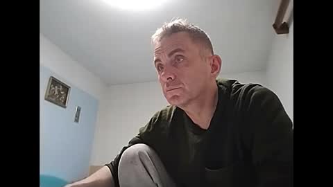 aromannn online show from 12.20.24