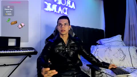 Snapshot of arondark chatting on 12.03.24 DarkMaster online show from 12.03.24