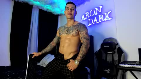 Snapshot of arondark chatting on 02.22.25 DarkMaster online show from 02.22.25