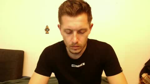 arromwilliam90 online show from 01.26.25