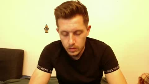 arromwilliam90 online show from 01.26.25