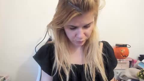 MIA online show from 02.27.25