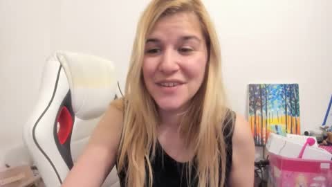 MIA online show from 10.29.25