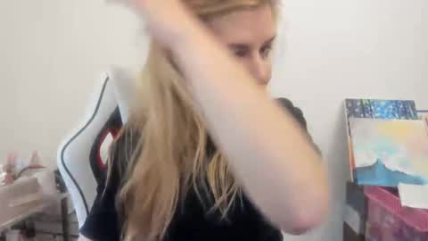 MIA online show from 11.26.25