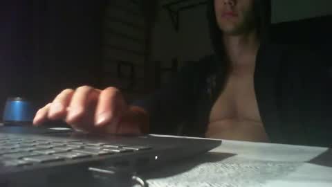 Snapshot of artur833 chatting on 09.29.25 artur833 online show from 09.29.25