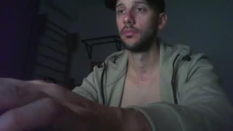 Snapshot of artur833 chatting on 10.19.25 artur833 online show from 10.19.25