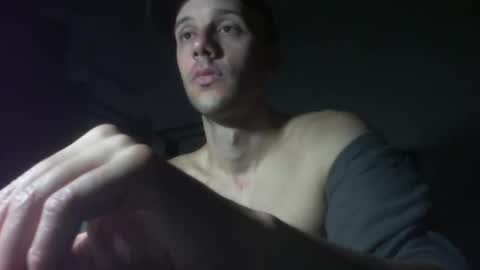 Snapshot of artur833 chatting on 10.24.25 artur833 online show from 10.24.25