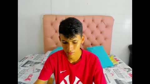 Snapshot of asbeell_grigory chatting on 09.23.25 asbeell grigory online show from 09.23.25
