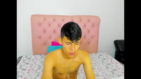 Snapshot of asbeell_grigory chatting on 10.10.25 asbeell grigory online show from 10.10.25