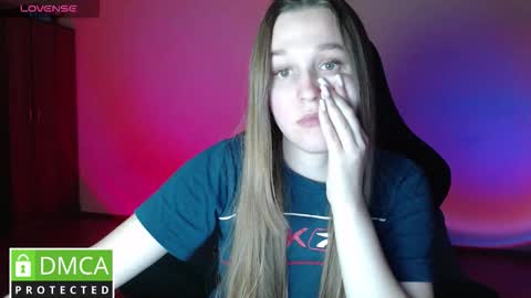 Snapshot of asela_dioli chatting on 10.25.25 Kristi your good friend with benefits online show from 10.25.25