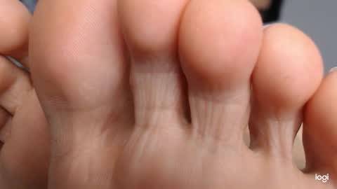 Snapshot of ash_nicefeet chatting on 02.26.25 ashley online show from 02.26.25
