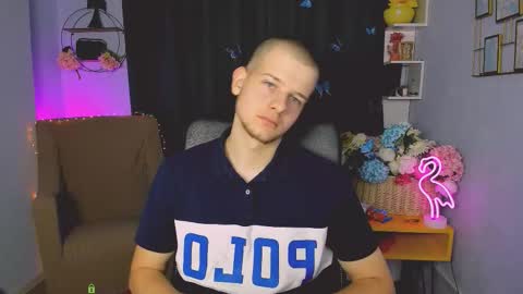 ash_raven_ online show from 09.14.25