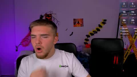 ash_raven_ online show from 10.21.25