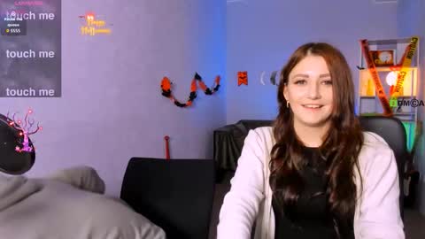 ash_raven_ online show from 10.30.25