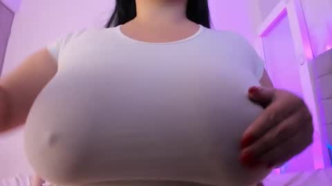 Snapshot of ashanty_vera01 chatting on 12.11.24 ashanty_vera01 online show from 12.11.24