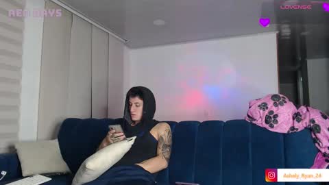 Snapshot of ashely_ryan24 chatting on 09.23.25 Ashley And Ryan online show from 09.23.25