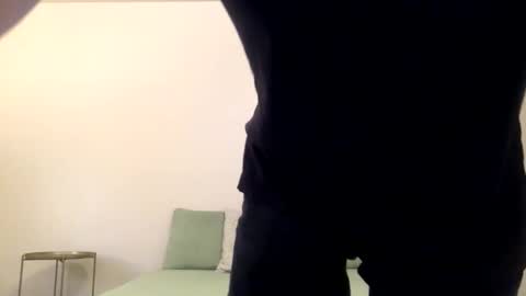 Snapshot of ashingwest97 chatting on 10.14.25 Ashing online show from 10.14.25