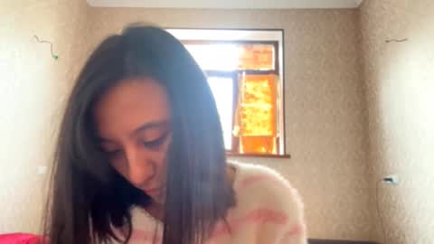 Snapshot of ashleebaxa chatting on 10.26.25 Astrid online show from 10.26.25