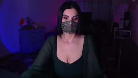 Snapshot of ashley__cooper__ chatting on 12.10.24 Yasmina online show from 12.10.24