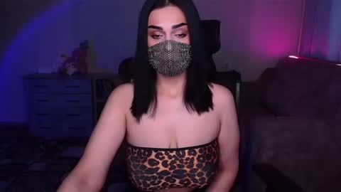 Snapshot of ashley__cooper__ chatting on 01.02.25 Yasmina online show from 01.02.25