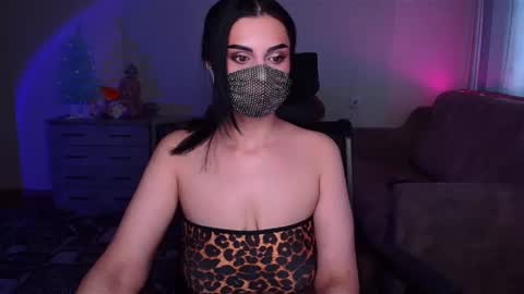 Snapshot of ashley__cooper__ chatting on 01.03.25 Yasmina online show from 01.03.25