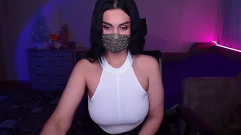 Snapshot of ashley__cooper__ chatting on 01.08.25 Yasmina online show from 01.08.25