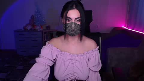 Snapshot of ashley__cooper__ chatting on 01.24.25 Yasmina online show from 01.24.25