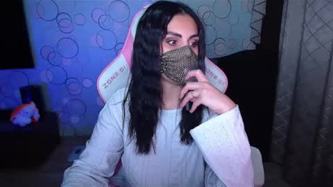 Snapshot of ashley__cooper__ chatting on 10.01.25 Yasmina online show from 10.01.25