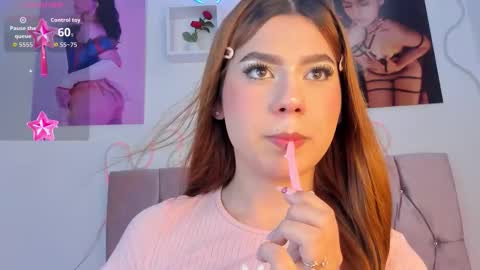 Snapshot of ashley_piinkk chatting on 09.22.25 Ashley online show from 09.22.25