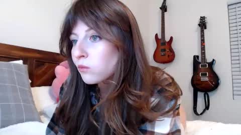 Ashley Love online show from 10.18.25